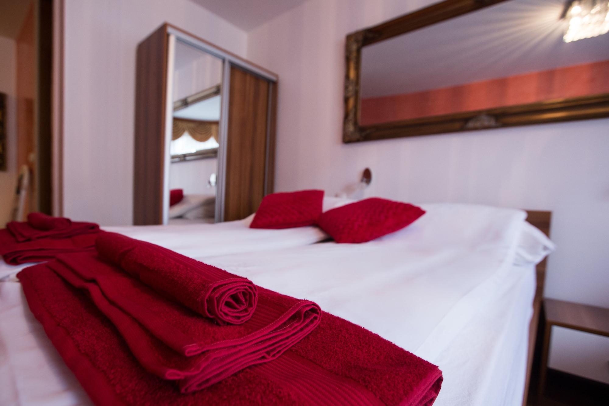 Hotel Herc ซาราเยโว ภายนอก รูปภาพ