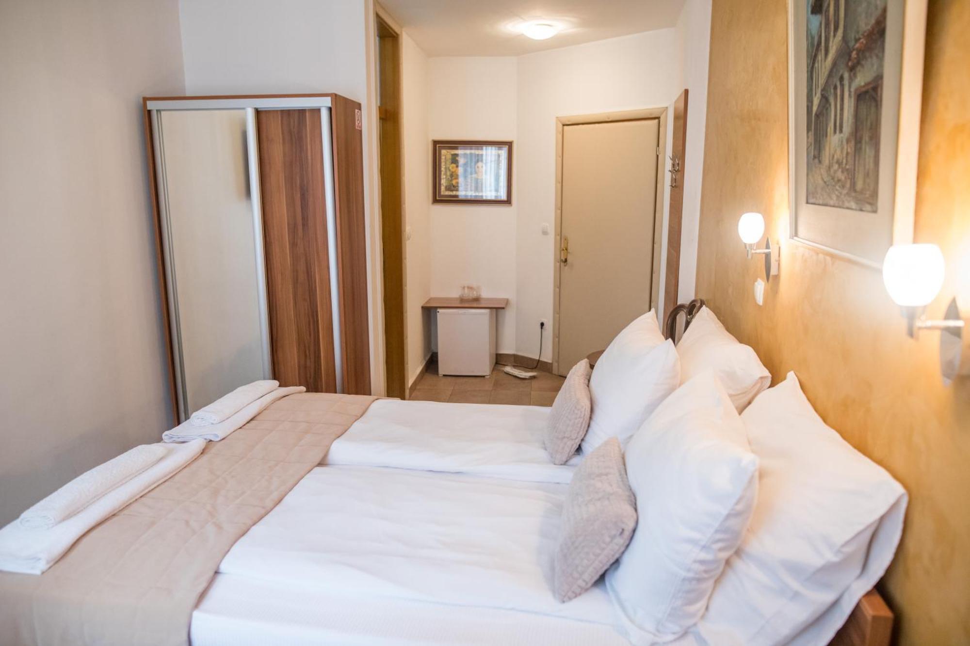 Hotel Herc ซาราเยโว ภายนอก รูปภาพ