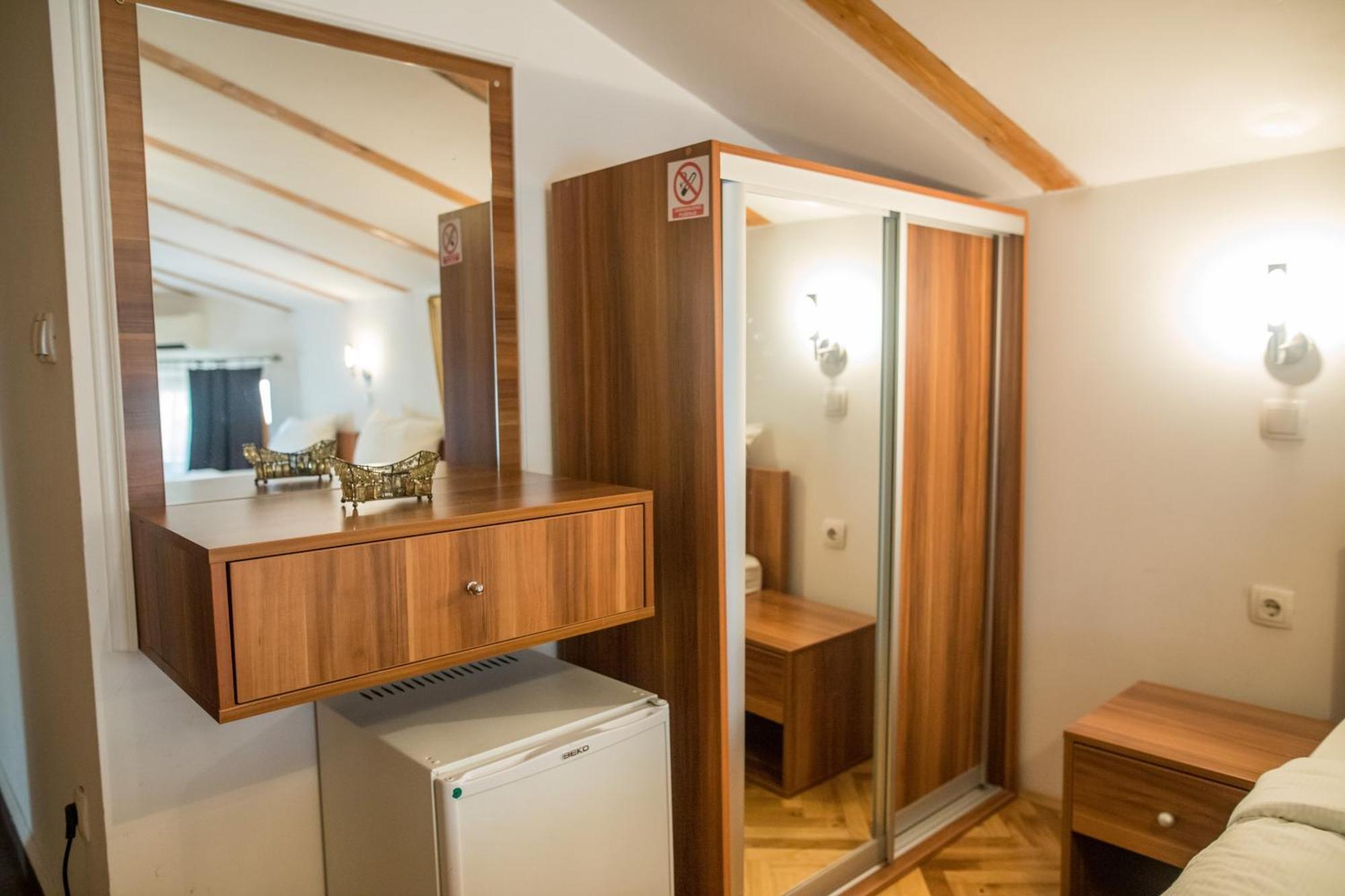Hotel Herc ซาราเยโว ภายนอก รูปภาพ